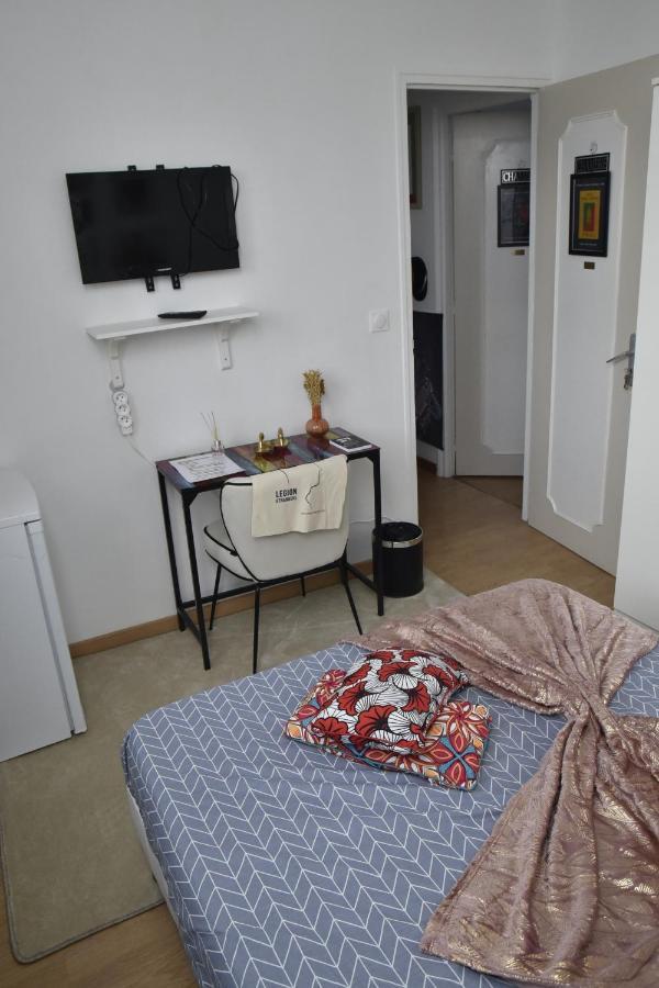 Hôtel Chez Mr Le Legionnaire à Limay Extérieur photo